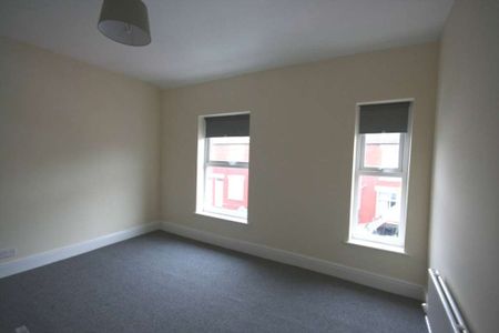 61 Algernon Street - Photo 2