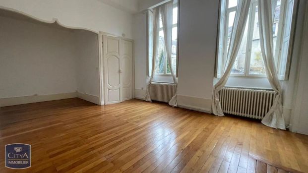 Appartement à louer 5 pièces 105.7m² - Photo 1