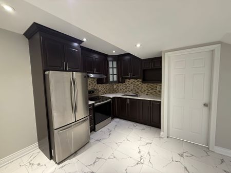 For Lease - 133 Hurst Drive Unit# Bsmt, Ajax, Ontario - Photo 4