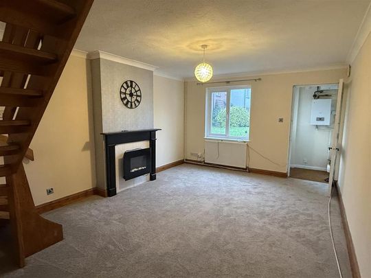 2 bedroom terraced house to rent - Photo 1