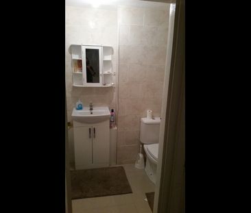 Room in a Shared Flat, Southwyck House, SW9 - Photo 4