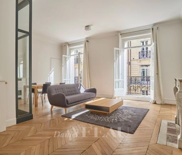 Tout savoir sur cet appartement dans le quartier Triangle d'Or, à P... - Photo 3