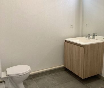 Location Appartement 2 pièces 42m² FONBEAUZARD 31140 - Photo 4