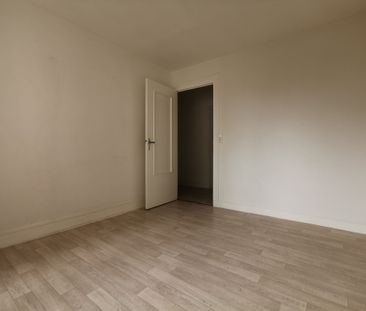 Location Appartement 3 pièces 70m² SAUMUR 49400 - Photo 5