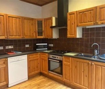 6 Bedroom Semi Detached To Let - Photo 1