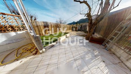 A louer Charmante maison avec 3 chambres - Photo 4