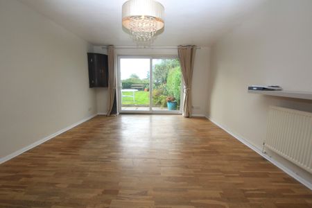 2 Bedroom Semi-Detached House, Malpas - Photo 2