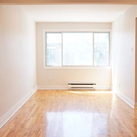 1 CH - 1 SDB - Montréal - $1,100 /mo - Photo 4