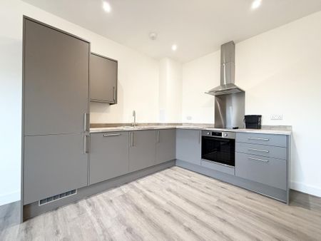 2 bedroom apartment to rent - Photo 2