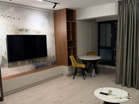 Rond OMV, lux, nou, parcare inclusa, predare imediata, 2 camere. - Fotografie 3