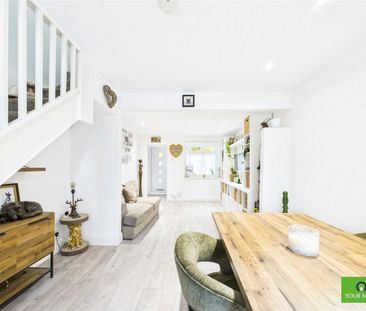 2 bedroom terraced house to rent - Photo 3