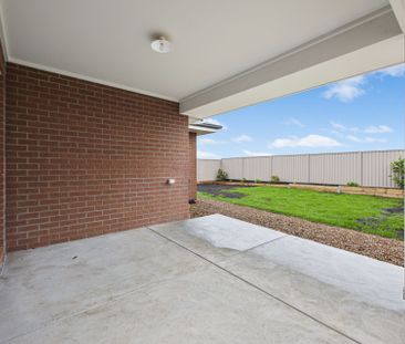 38 White Gum Wy, Winter Valley VIC 3358 - Photo 4