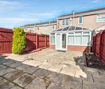 3 bedroom terraced house to rent - Photo 4