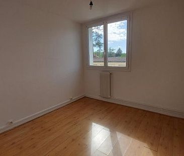 appartement à louer 3 pièces - 55,90 m2 CHATEAUROUX - 36 - Photo 2