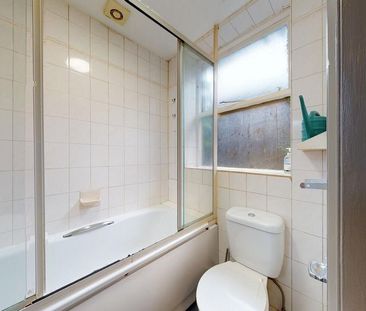 Studio to rent - Photo 6