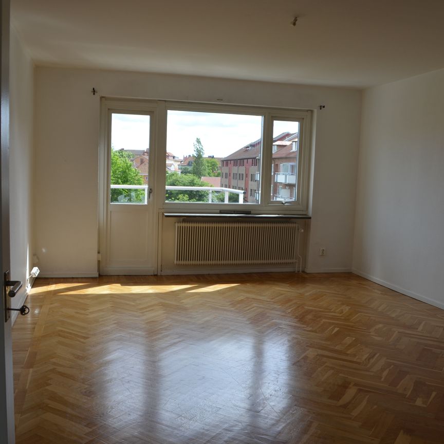 Fredriksdalsplatsen, Helsingborg - Photo 1