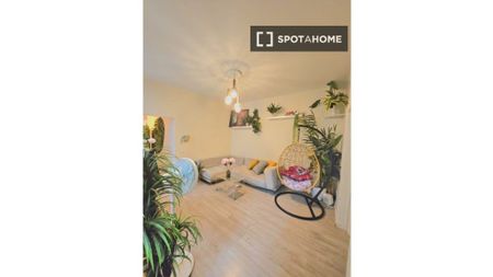 4 room luxury Flat for rent in Madrid, Autonomous Region of Madrid - Photo 3