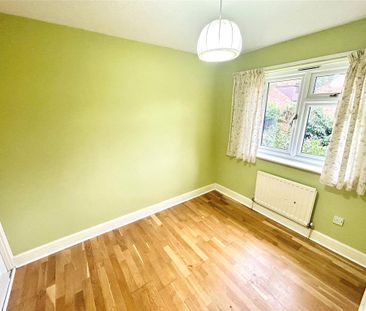 2 bedroom terraced house to rent - Photo 3