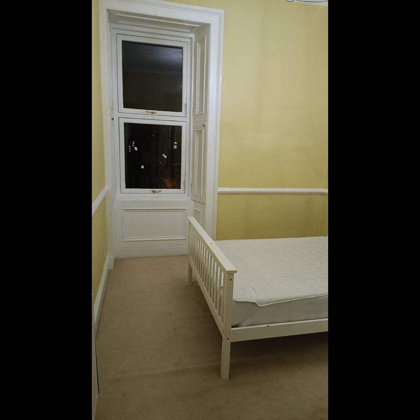 2 Bed Flat, Willowbank Crescent, G3 - Photo 1