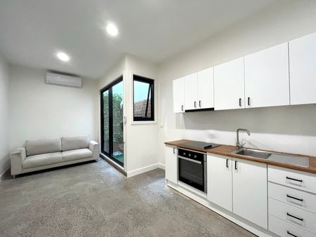 3/5 Cleveland Road, Ashwood VIC 3147 - Apartment For Rent | Domain - Photo 2