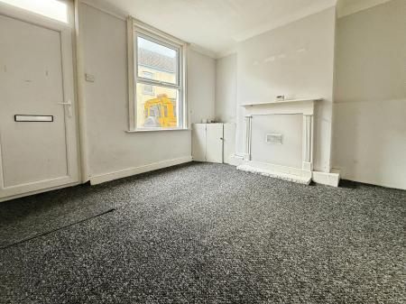 1 bedroom Terraced House To Let - Photo 1