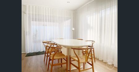 Modern Family Living with Energy Savings in a Growing Donnybrook Community - Photo 4