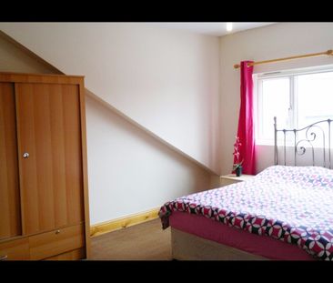 2 Bed Flat, Meanwood Road, LS6 - Photo 4