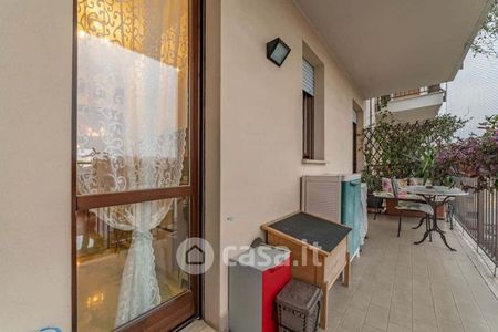 Bilocale in Affitto in Via Rutilia 22 a Milano - Foto 5
