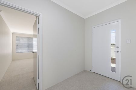 Brand New 1 Bedroom Studio - Photo 3