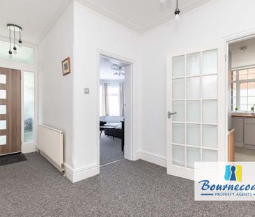 2 bedroom ground floor flat to rent - Photo 5
