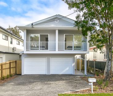 MODERN, FULLY FURNISHED, STUDIO APARTMENT - Photo 4