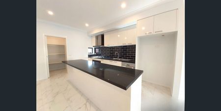 Splendid 4Br Family Home in Bonnie Brook! - Photo 4