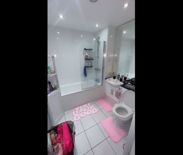 Room in a Shared Flat, Zenith Close, NW9 - Photo 5