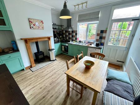 Room in a Shared House, De Lacy Mount, LS5 - Photo 3