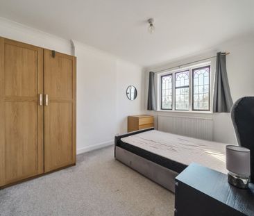 Rayford Avenue, Lee, SE12 - Photo 2