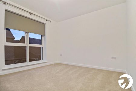 3 bedroom detached house to rent - Photo 4