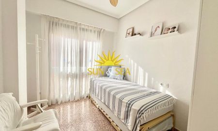 3 BEDROOM APARTMENT - SANTA POLA - Photo 3