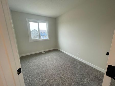 20333 45 Street Southeast, Calgary - Photo 4