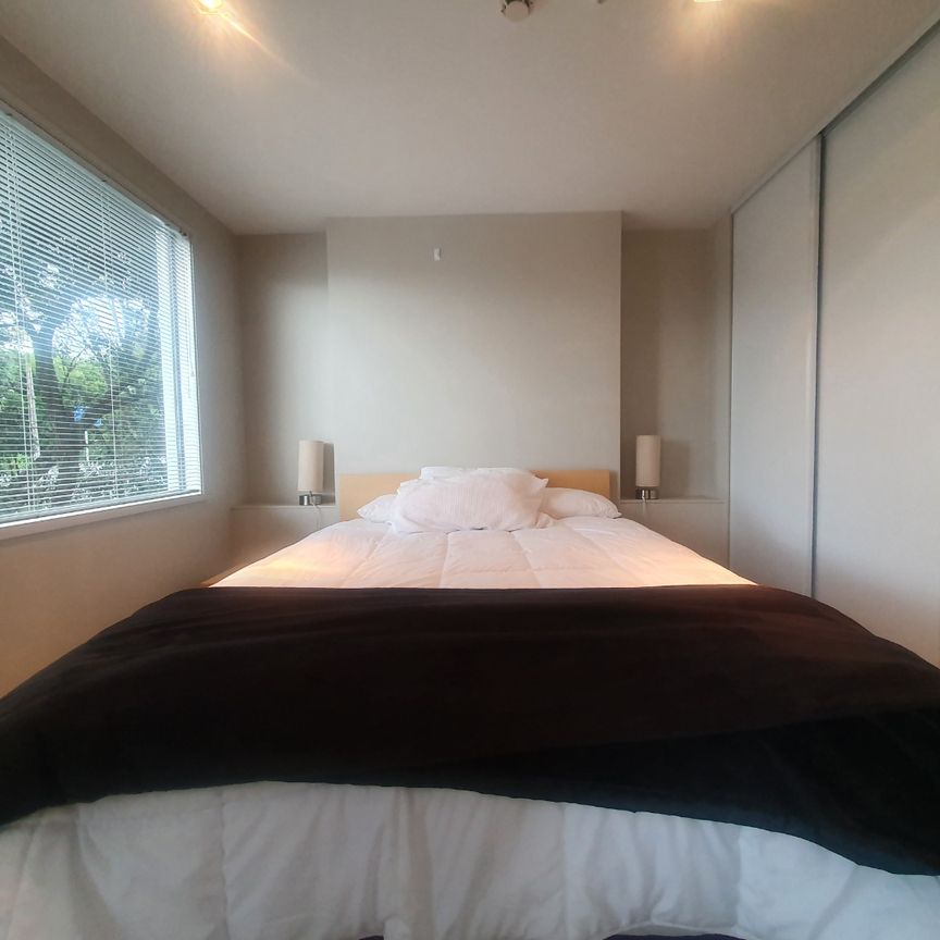 Comfortable Takapuna Apartment - Photo 1