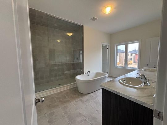 For Lease - 71 Arnold Circle, Brampton, Ontario - Photo 1