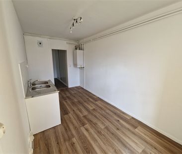 Location Appartement 4 pièces 73m² - Photo 4