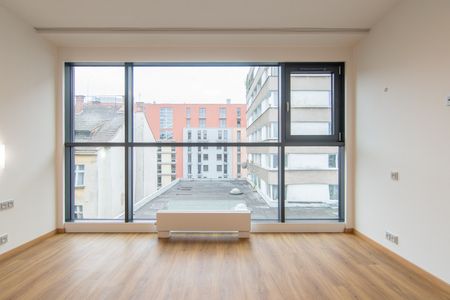 Pronájem bytu 1+kk 21 m² - Fotografie 5