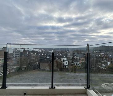 Appartement te huur in Liège voor € 950 met 1 slaapkamer - Photo 1