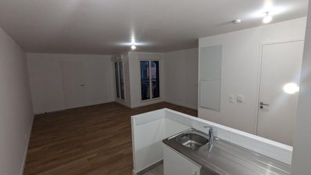 location Appartement T2 DE 52.58m² À COURBEVOIE - Photo 5