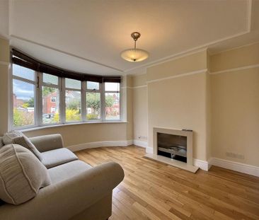 3 bedroom semi-detached house to rent - Photo 4