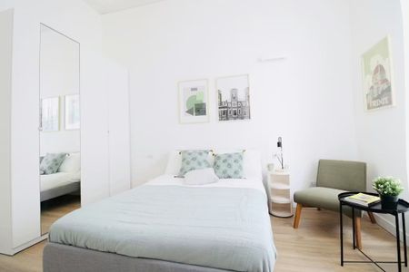 Via Francesco Crispi, Florence, Tuscany 50129 - Photo 5