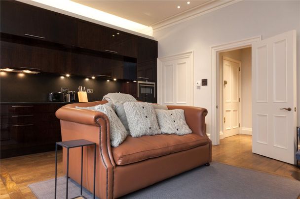 North Audley Street, W1K - Photo 1