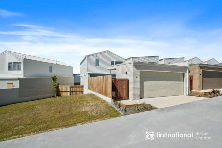 16 Rock Lily Way, 7050, Kingston Tas - Photo 3