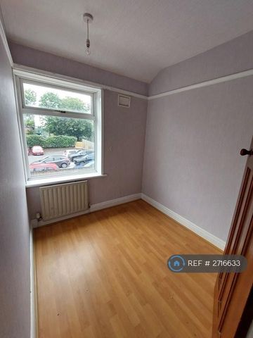 3 bedroom terraced house to rent - Photo 5