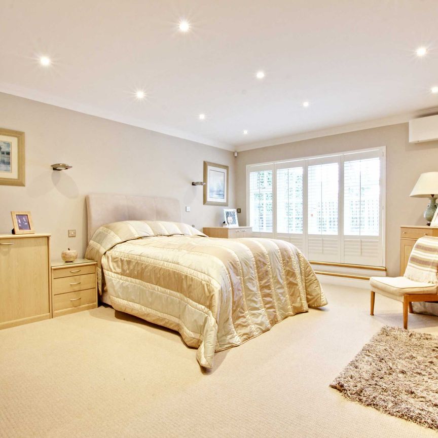 Hawkesley Court, Watford Road - Photo 1